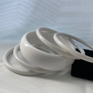 Vintage white lucite bangle bracelet set